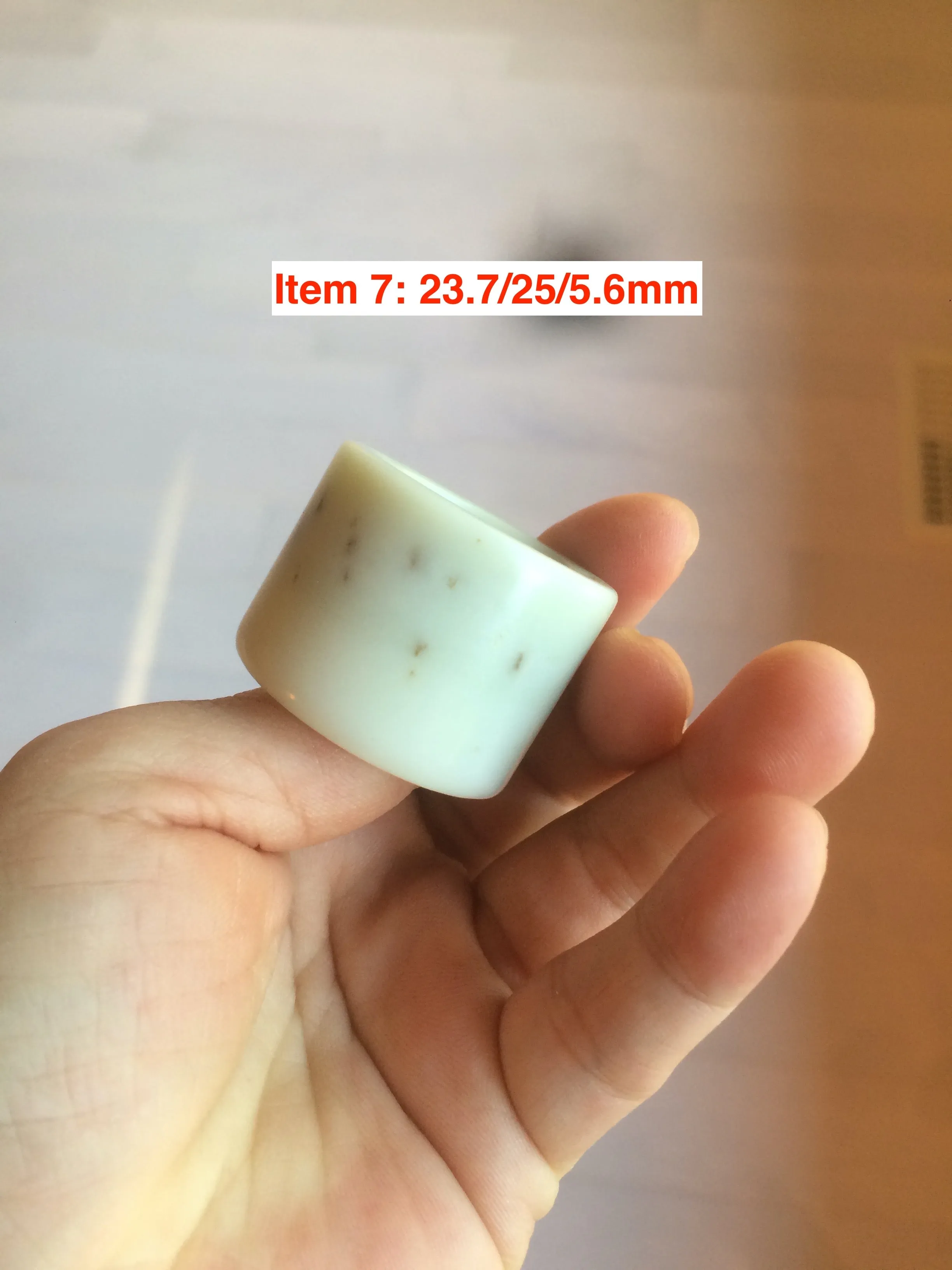 100% Natural beige with brown flying dandelions nephrite Hetian Jade men's thumb ring HE10