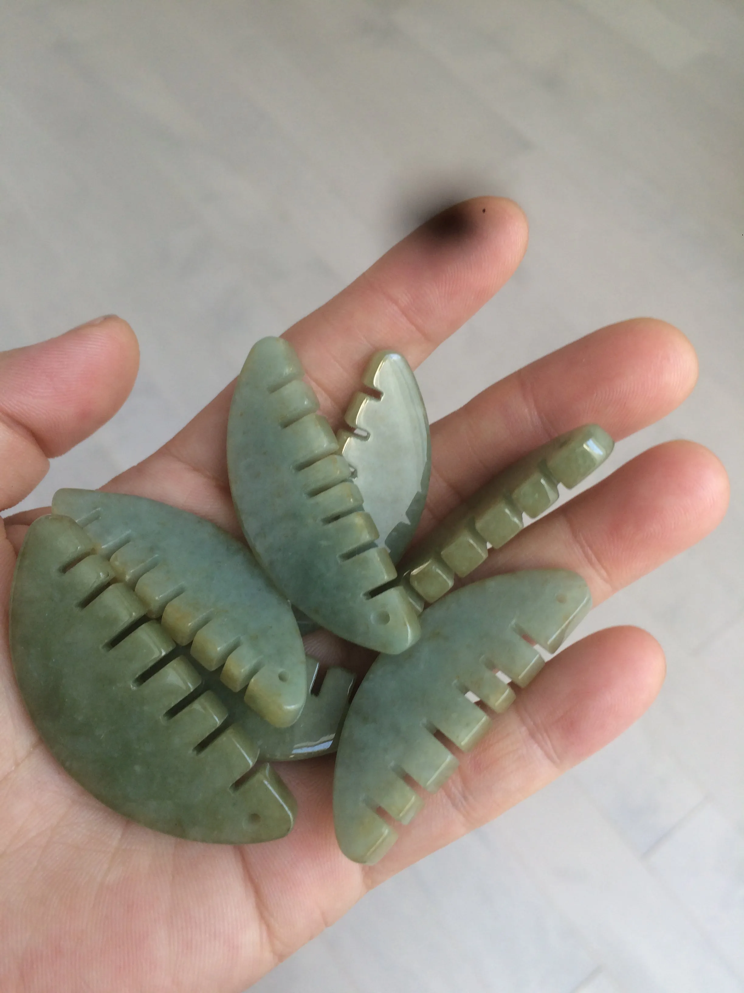 100% Natural icy watery light green/gray Jadeite gua sha (刮痧) Jadeite jade Comb E77 (Add on item! not sale individually)