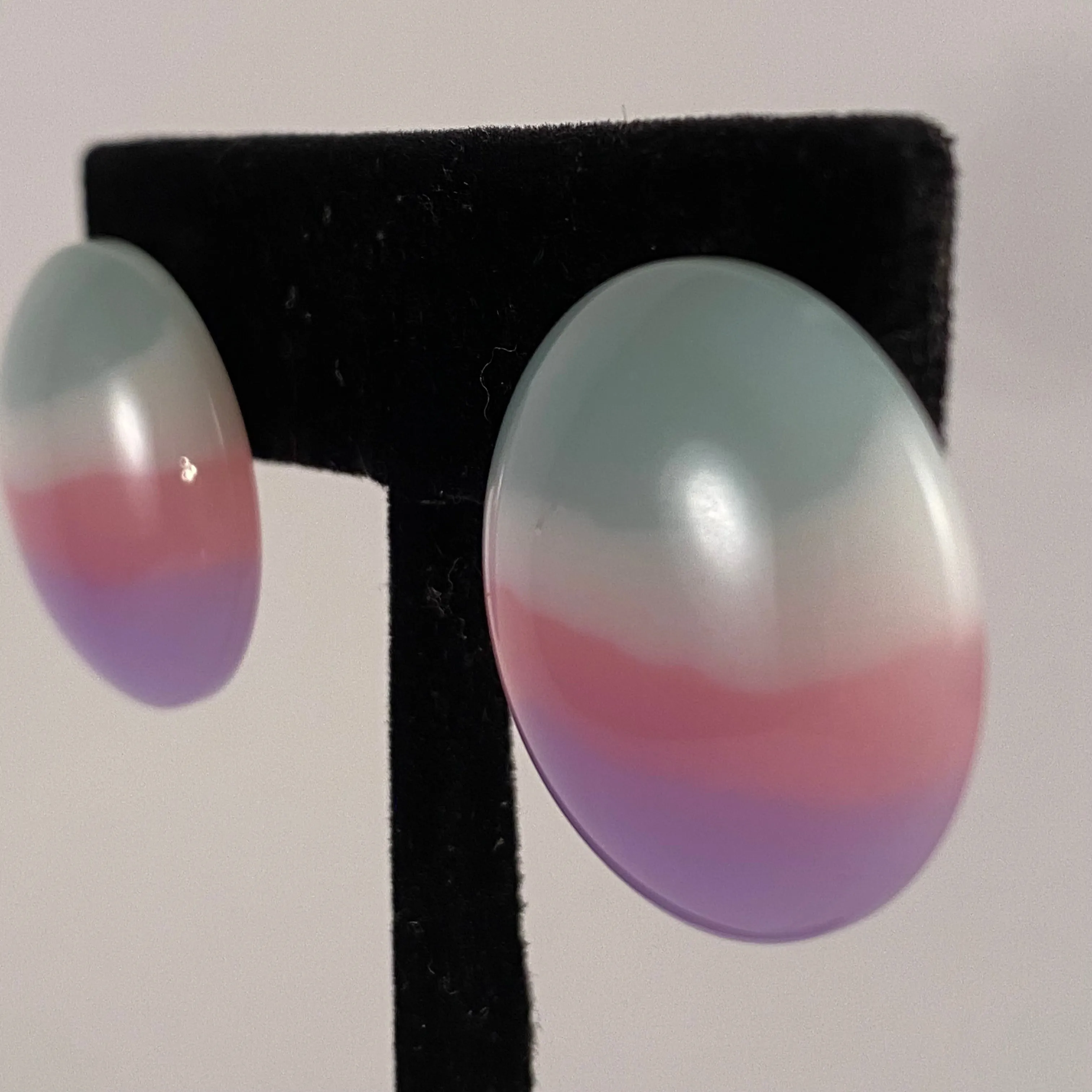 1988 Avon Pastel Parfait Earrings (Clip)