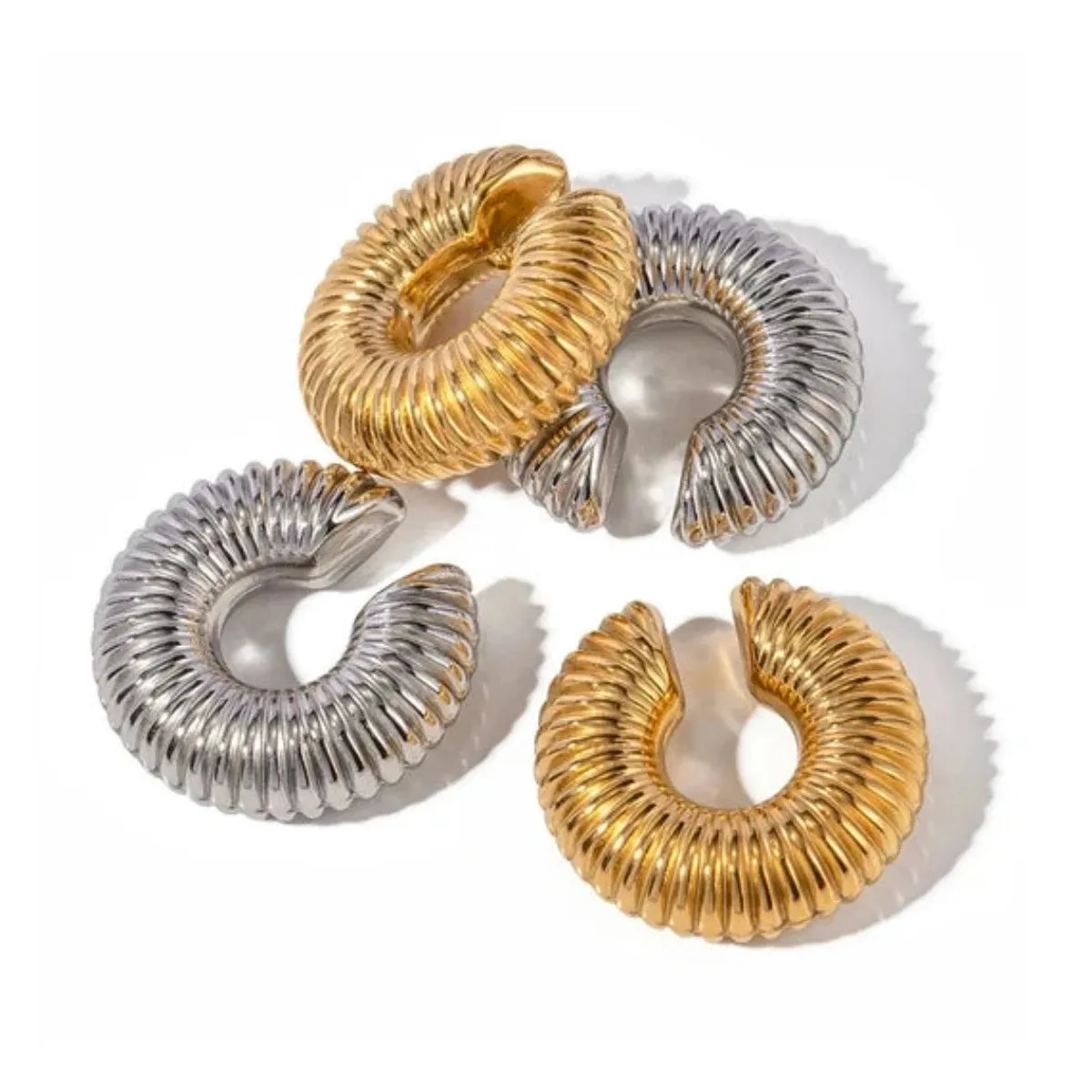 30mm Chubby Ribbed Open Circle Ear Cuff Earrings