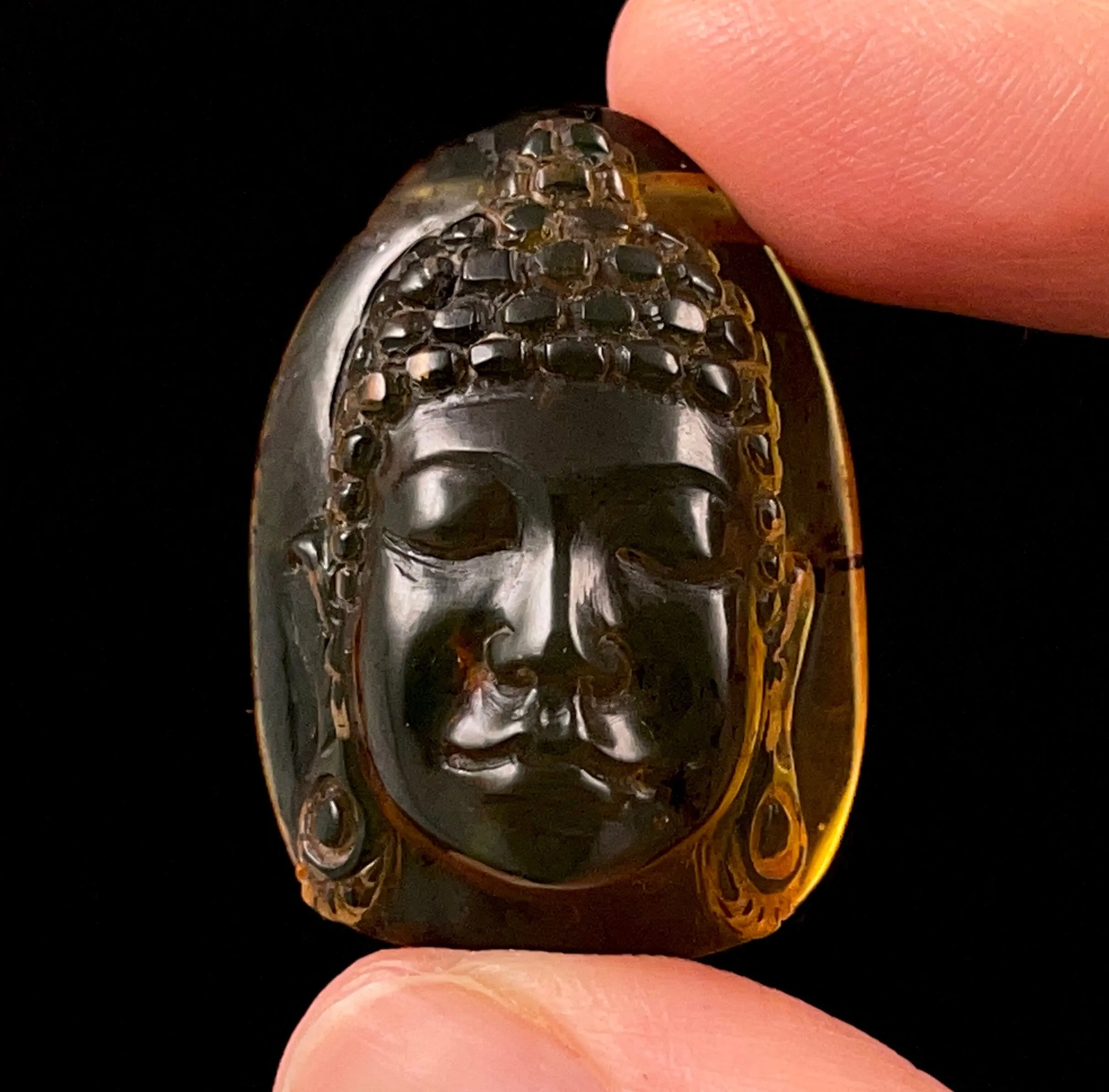 AMBER Crystal Buddha - Crystal Carving, Housewarming Gift, Home Decor, Healing Crystals and Stones, 52690