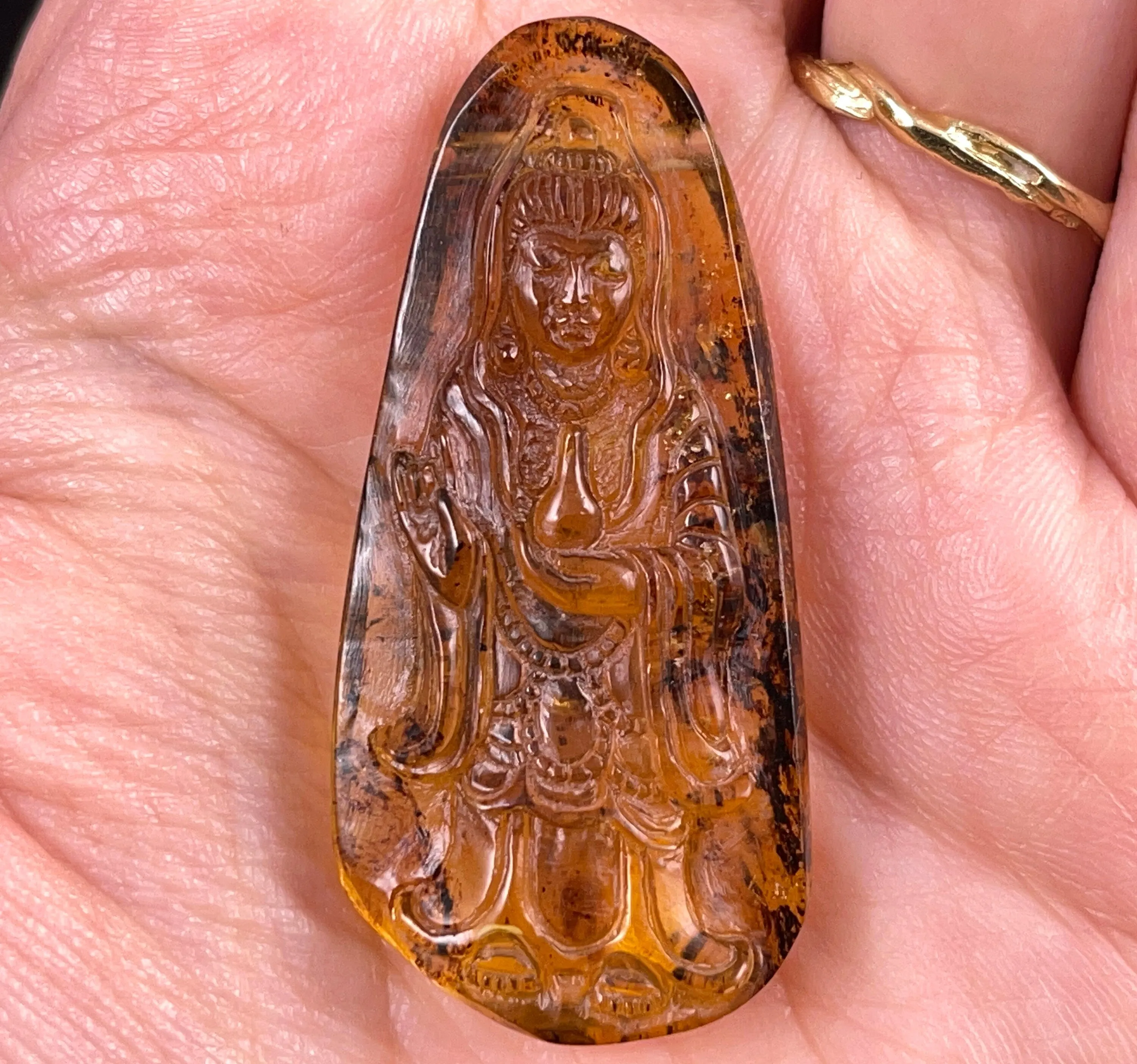 AMBER Crystal Kuan Yin - Crystal Carving, Housewarming Gift, Home Decor, Healing Crystals and Stones, 52676