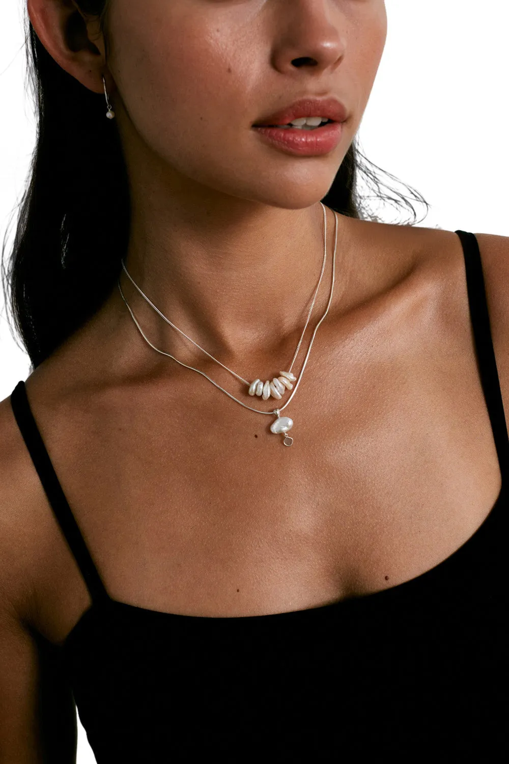 Chan Luu Silver Hilo Necklace in White Pearl