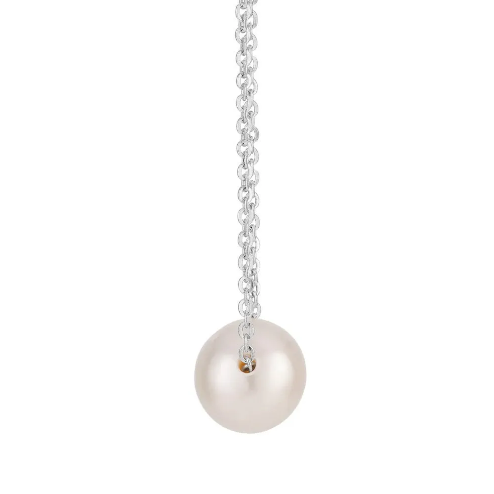 Cultured freshwater pearl necklace in sterling silver