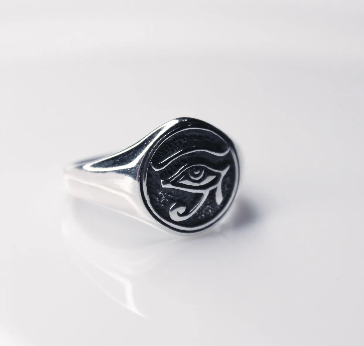 Eye of Horus Silver Ring, .925 Sterling Silver Waterproof Luxury Signet Ring