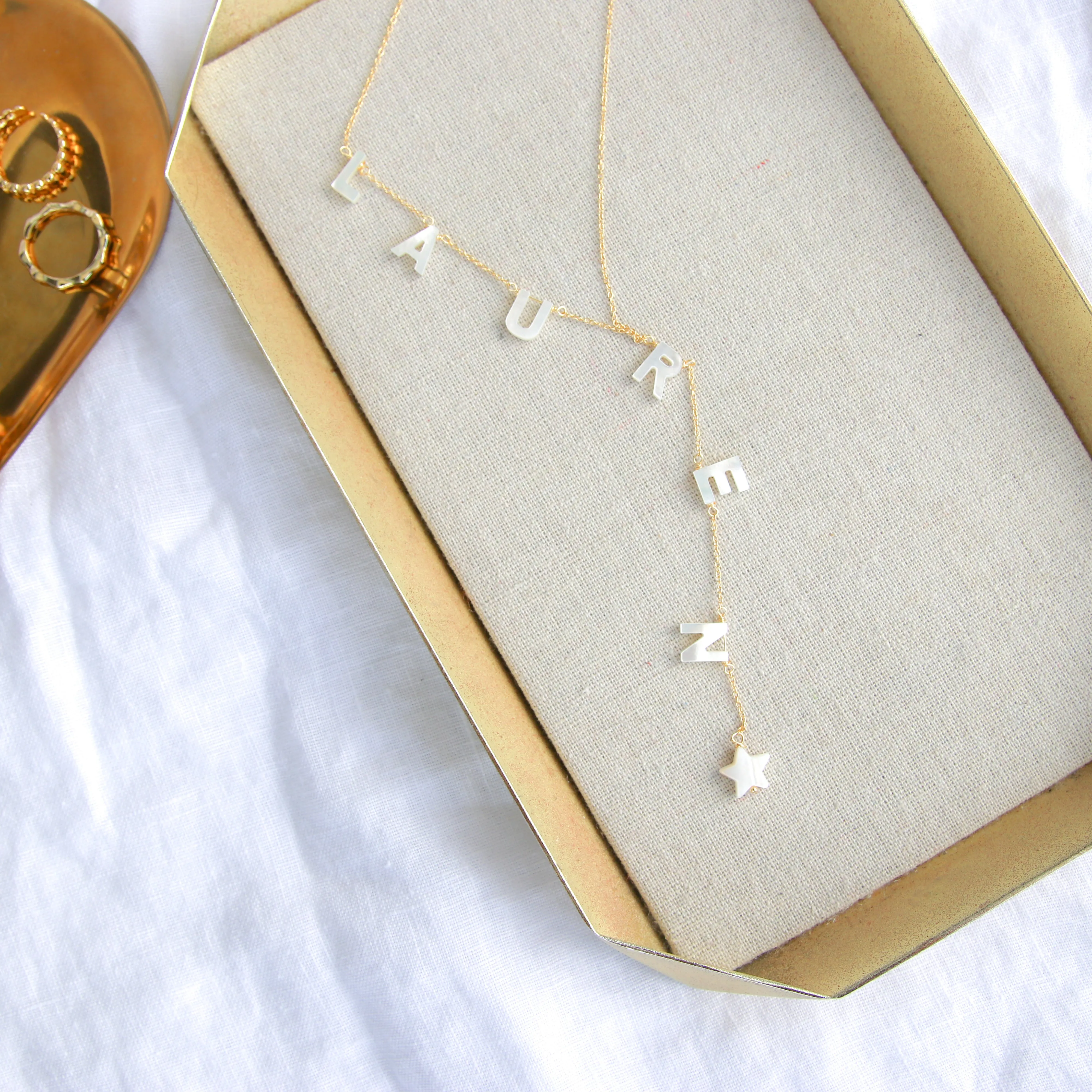 Nacre Name Lariat Necklace