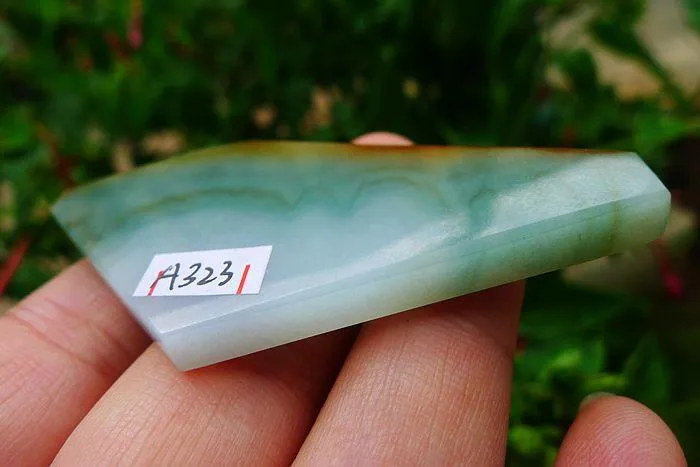 Natural Jade Rough Jadeite Raw (22g,6.6X3.1X0.5cm)