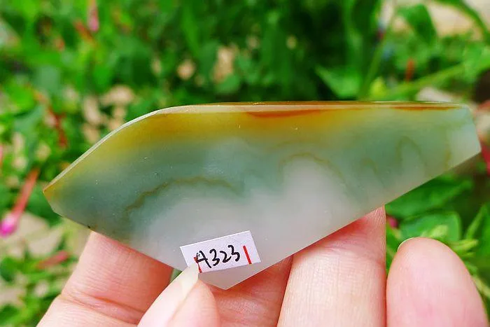 Natural Jade Rough Jadeite Raw (22g,6.6X3.1X0.5cm)