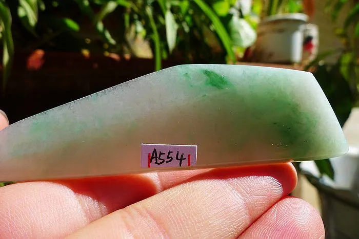 Natural Jade Rough Jadeite Raw (22g,8.8X2.4X0.5cm)