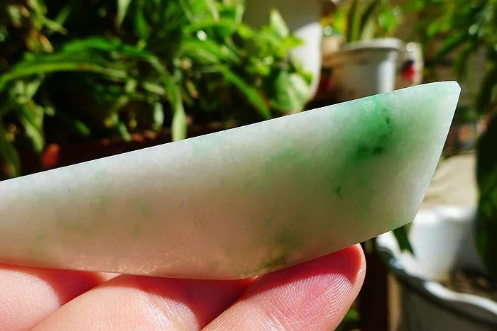 Natural Jade Rough Jadeite Raw (22g,8.8X2.4X0.5cm)