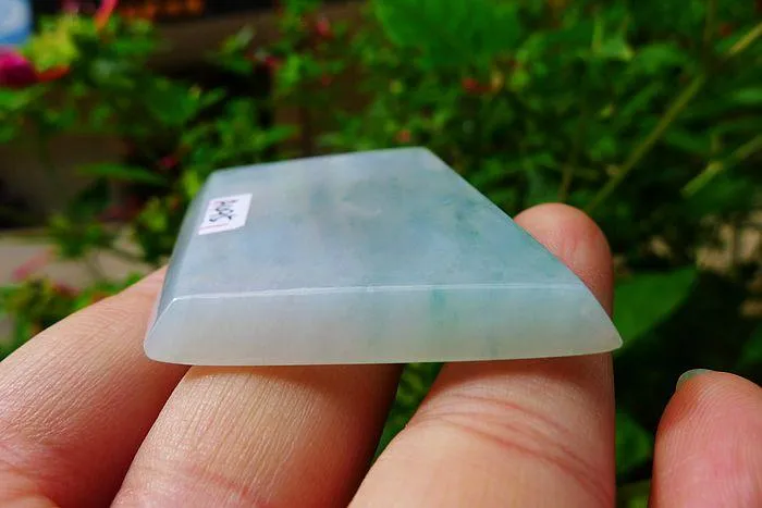 Natural Jade Rough Jadeite Raw (33g,5.3X3.9X0.5cm)