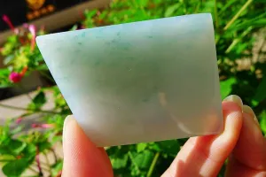 Natural Jade Rough Jadeite Raw (33g,5.3X3.9X0.5cm)