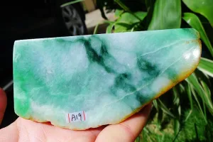 Natural Jade Rough Jadeite Raw (480g,11.1X6.9X5.1cm)