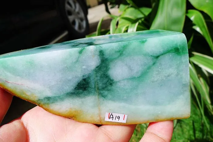 Natural Jade Rough Jadeite Raw (480g,11.1X6.9X5.1cm)