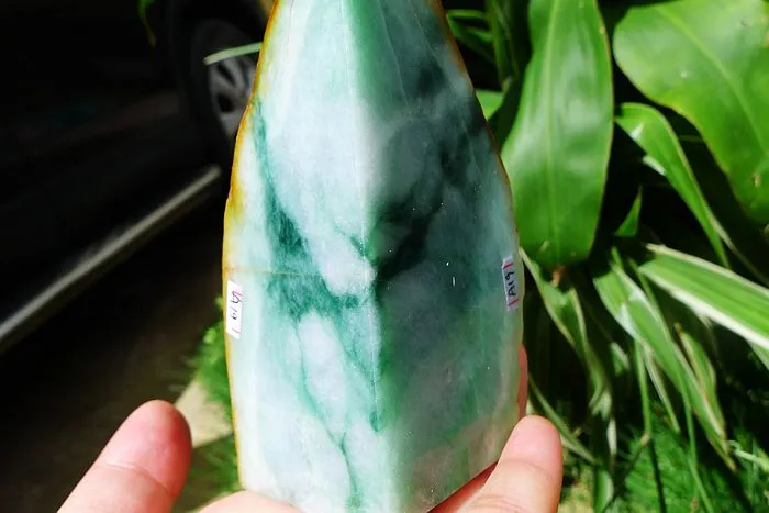 Natural Jade Rough Jadeite Raw (480g,11.1X6.9X5.1cm)