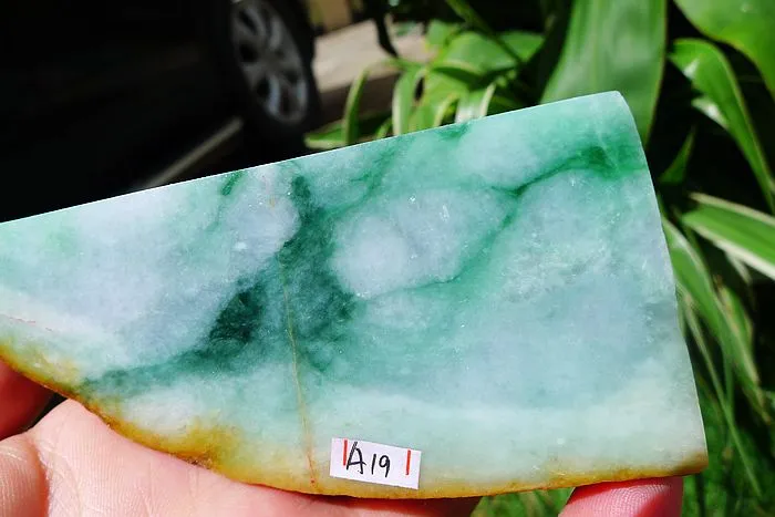 Natural Jade Rough Jadeite Raw (480g,11.1X6.9X5.1cm)