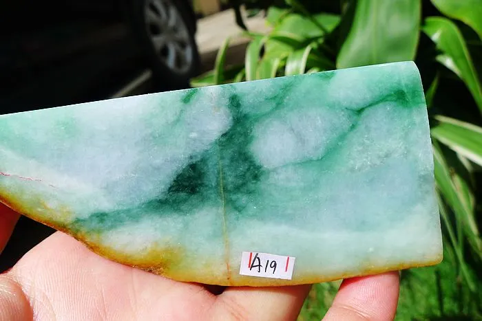 Natural Jade Rough Jadeite Raw (480g,11.1X6.9X5.1cm)