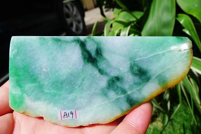 Natural Jade Rough Jadeite Raw (480g,11.1X6.9X5.1cm)