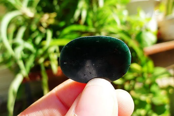 Natural Jade Rough Jadeite Raw (5.6g,2.65X1.8X0.4cm)