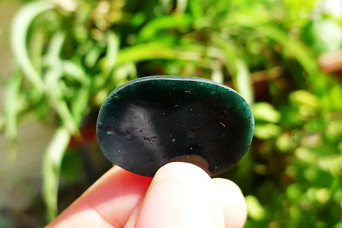 Natural Jade Rough Jadeite Raw (5.6g,2.65X1.8X0.4cm)