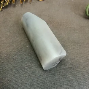 Natural Kunlun Jade Rough Nephrite Raw (232g,9.5X4.2X2.7cm)