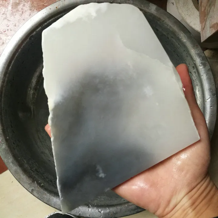 Natural Kunlun Jade Rough Nephrite Raw (364g, 150X120X10mm)