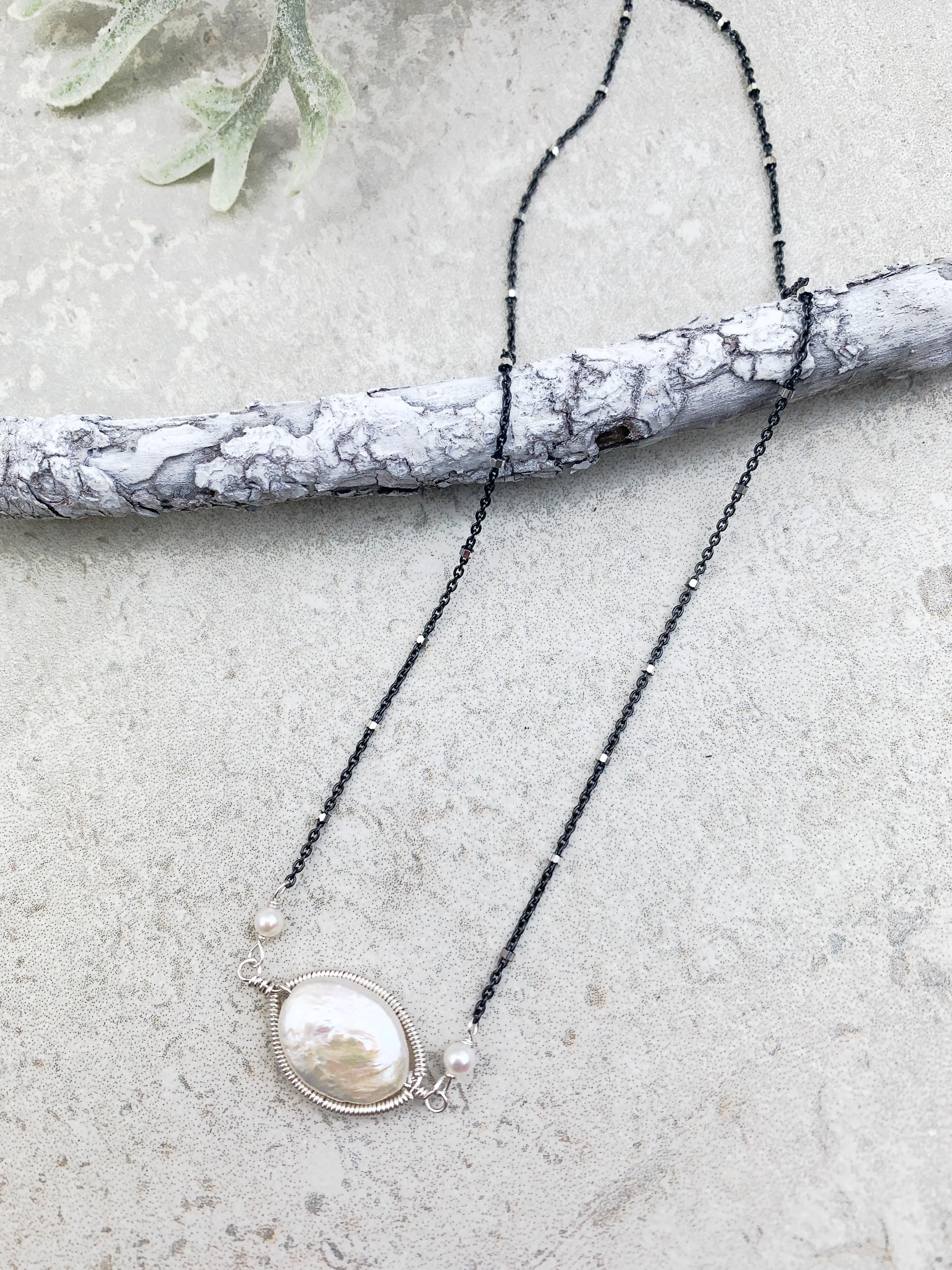 Pearl Erica Necklace