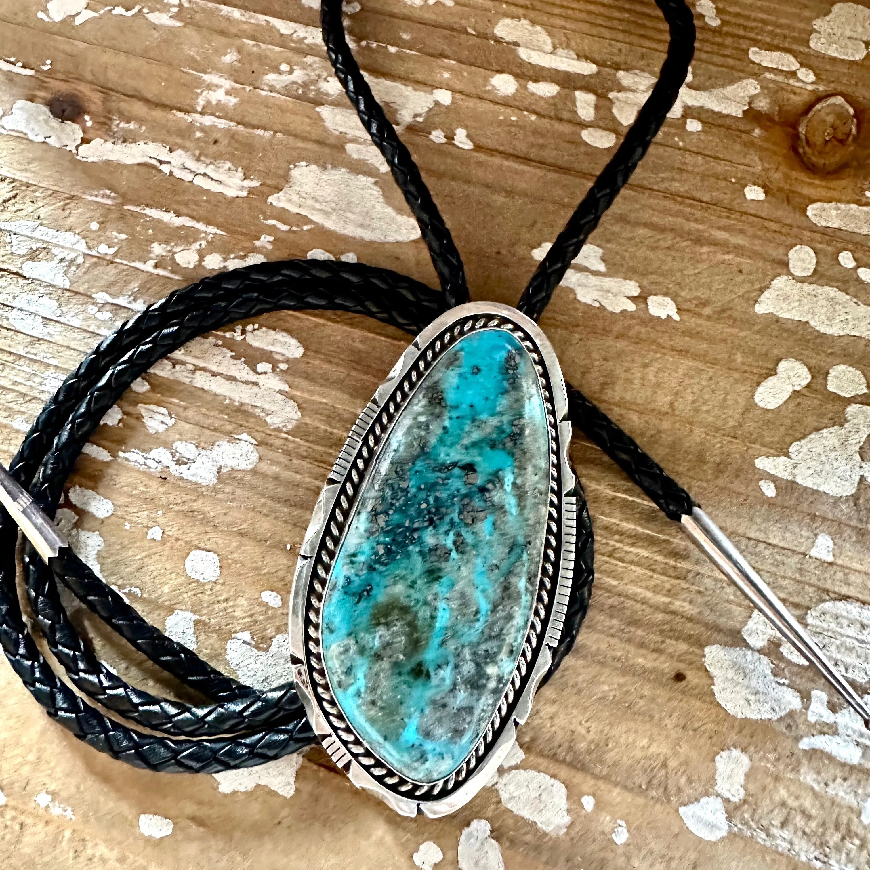 STONE IN LOVE Eddie Secatero Large Turquoise & Sterling Silver Bolo Tie w/ Leather Cord