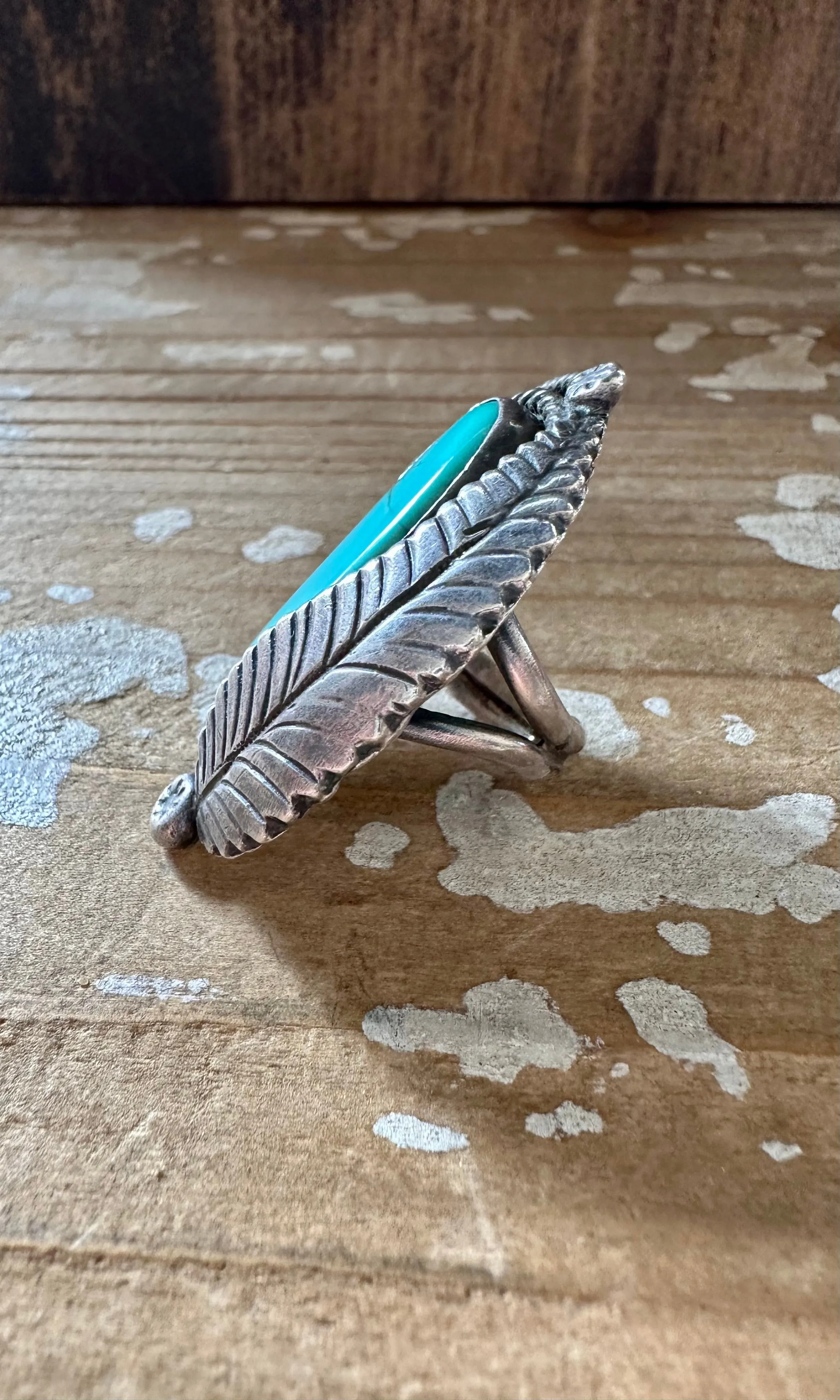 TWISTED FEATHER Silver & Turquoise Ring • Size 7 1/4