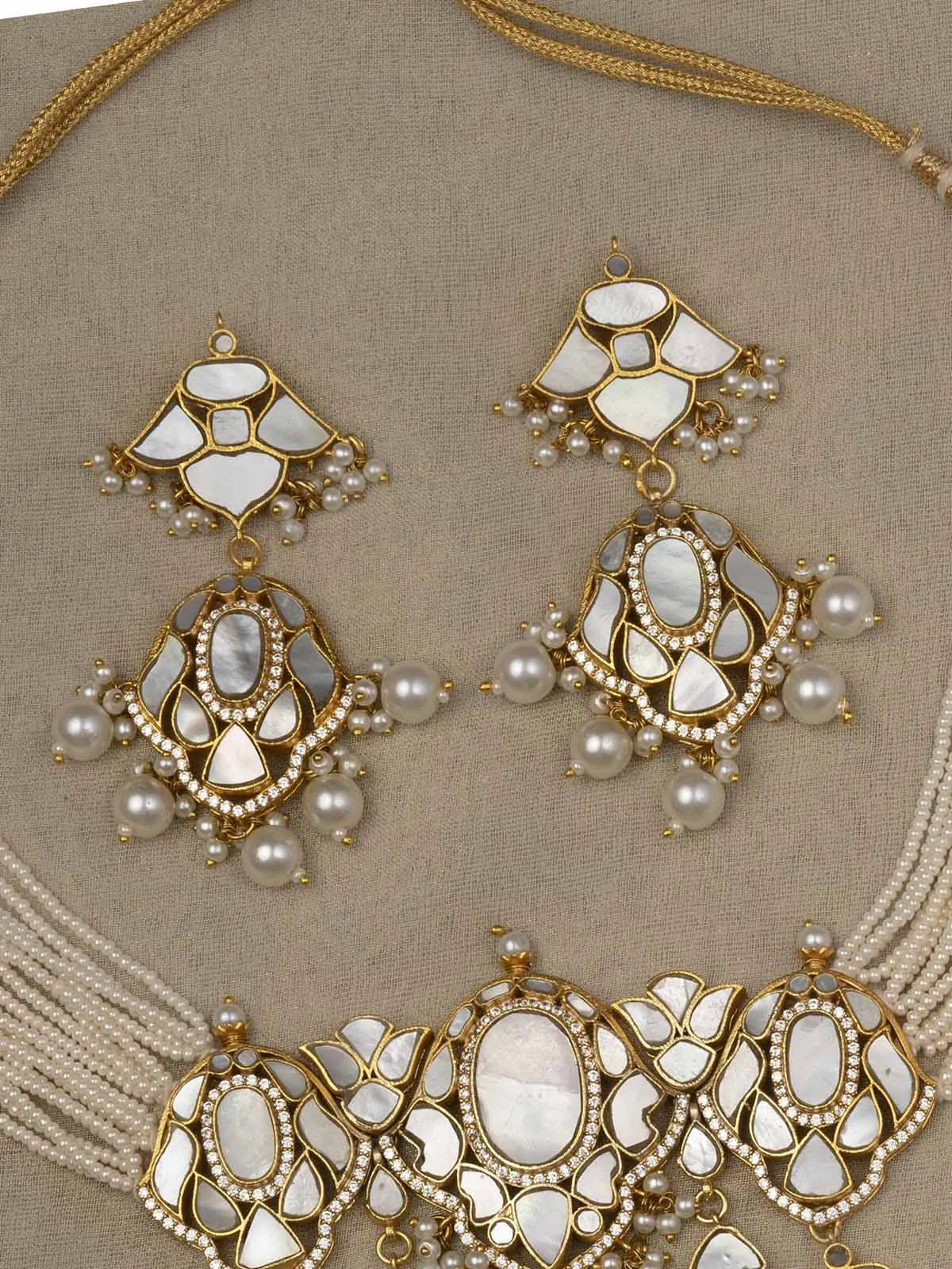 White Color Gold Plated Jadau Kundan Necklace Set - MS1987